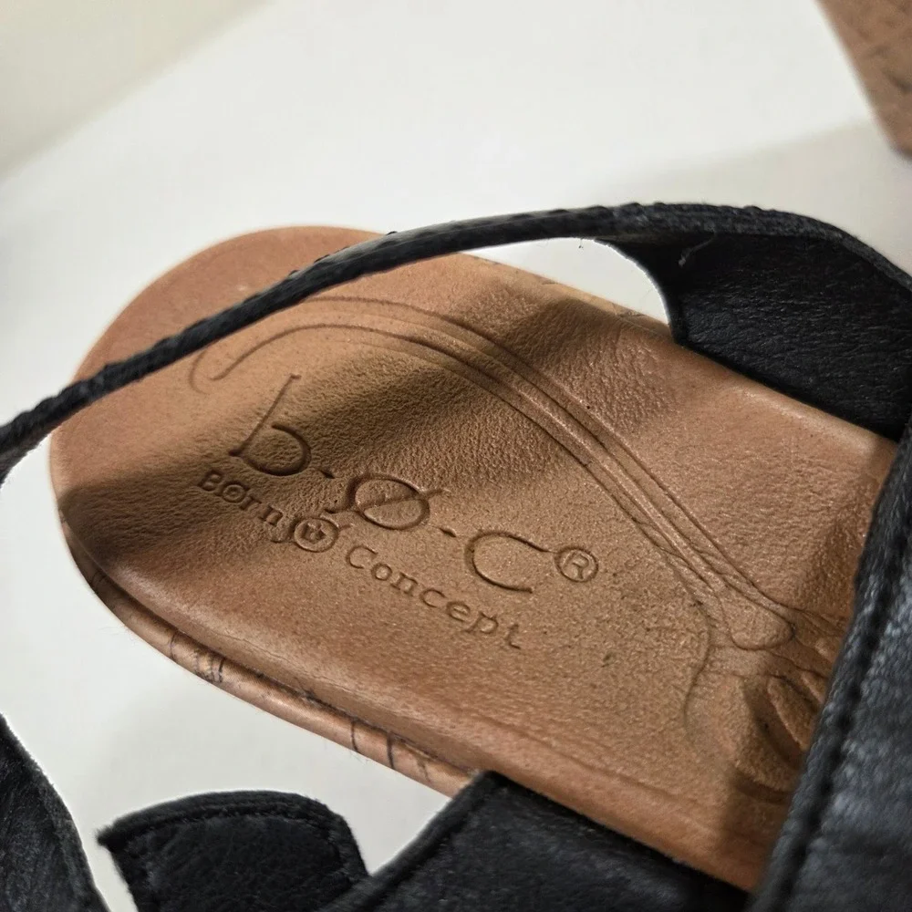 b.o.c.‎ Born Concept Womens Black Wedge Sandals Z13700 Size 9M Cork Heel Buckle